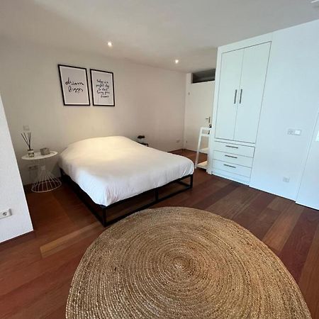Studio J. Egmond aan Zee Buitenkant foto